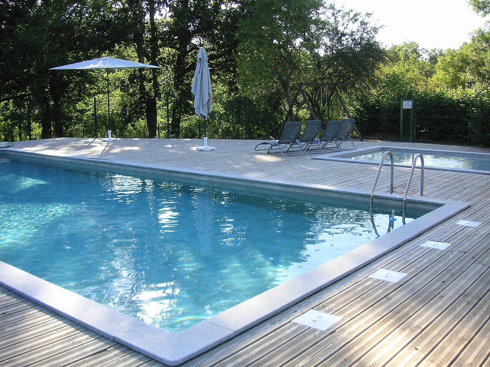 Flower Camping Le Val Vert en Berry