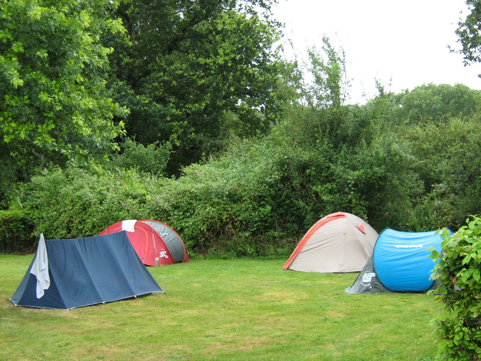 Flower Camping Le Val Vert en Berry