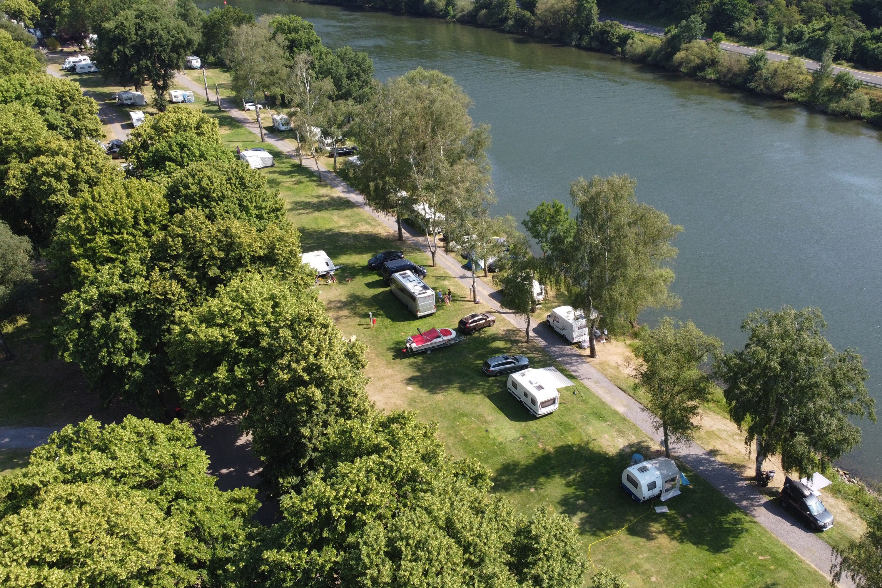 Ferieninsel Winningen - Camping - Restaurant