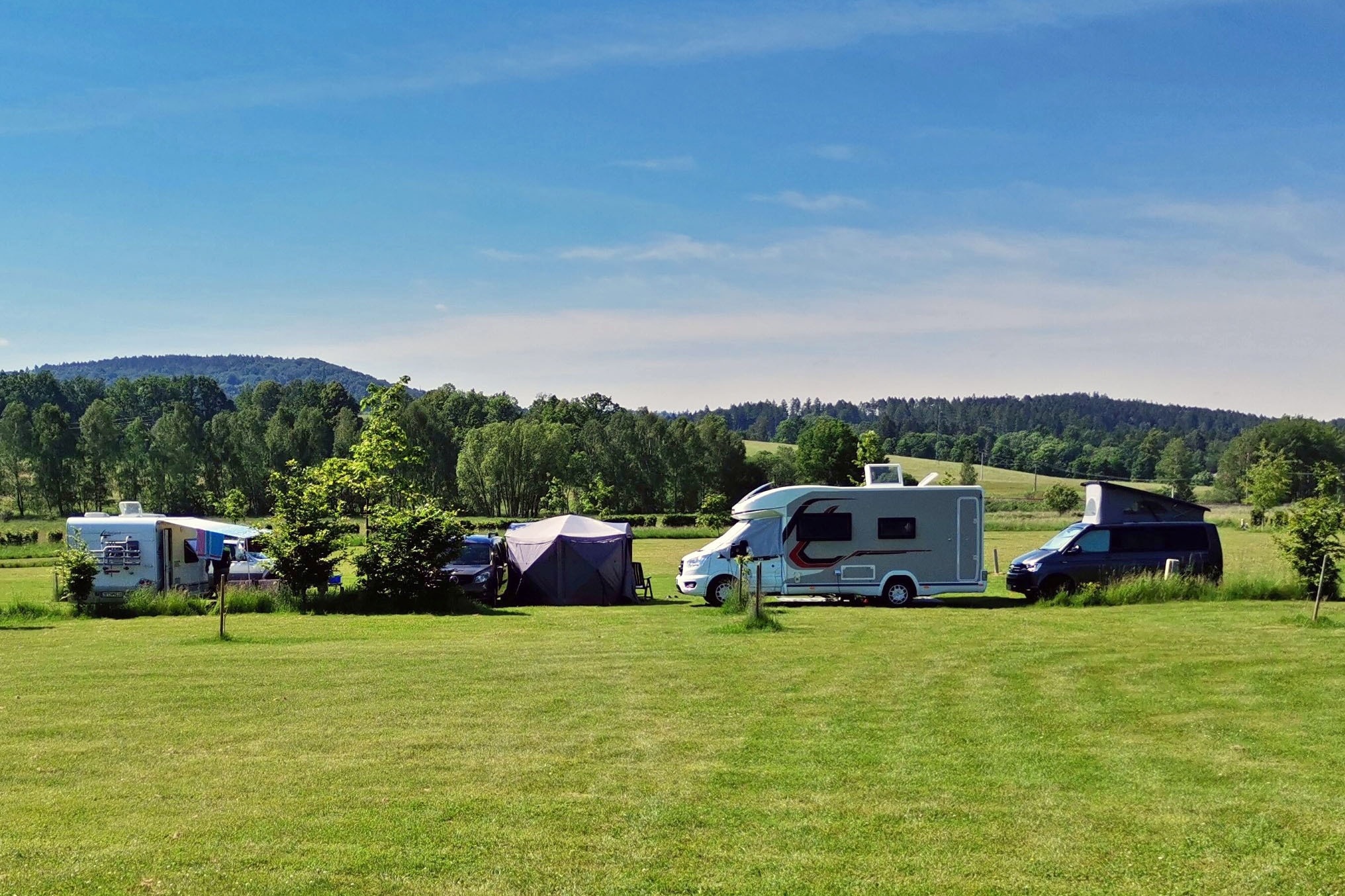 Camping De Regenboog / Kemp Sluknov