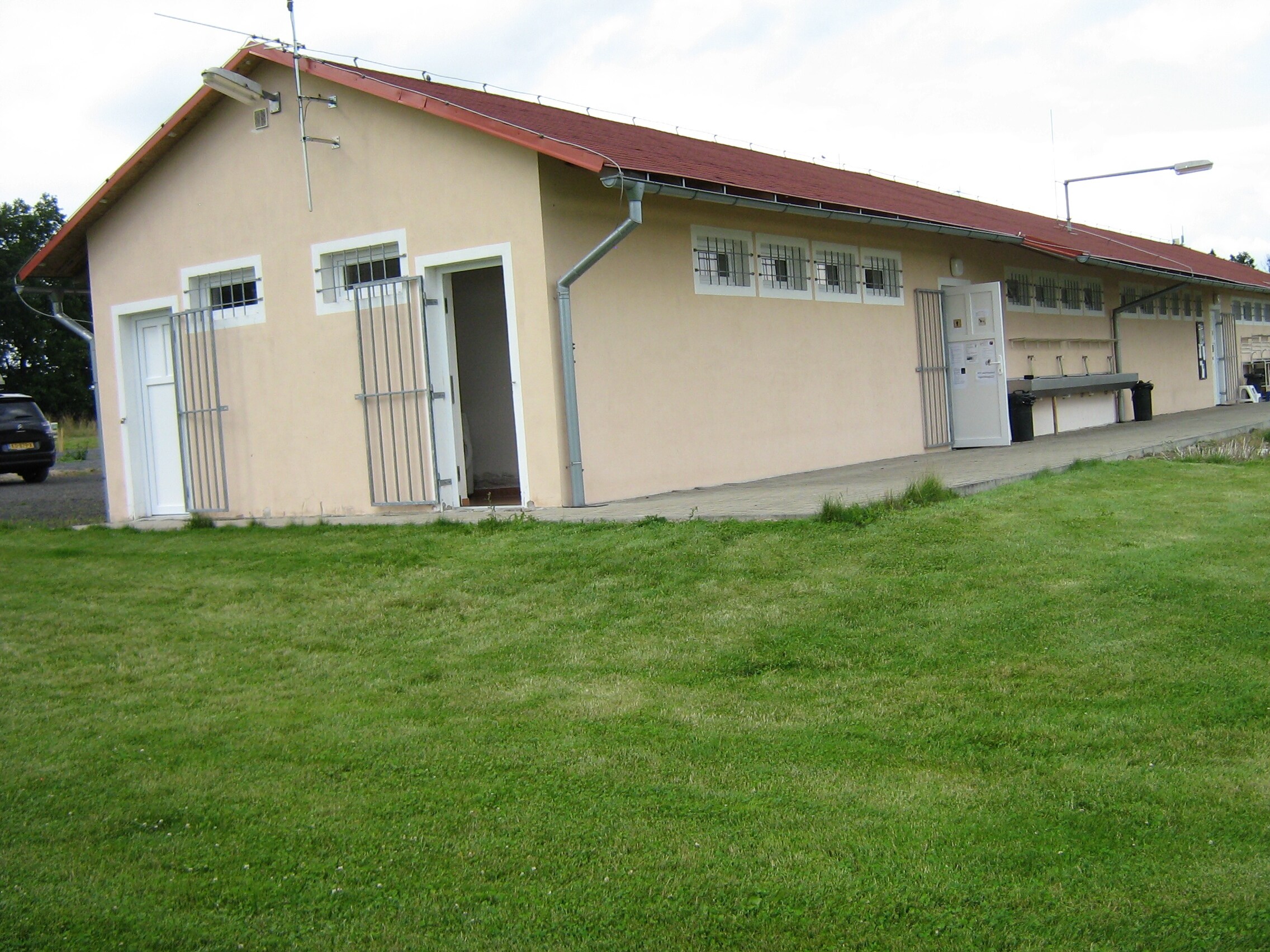 Camping De Regenboog / Kemp Sluknov