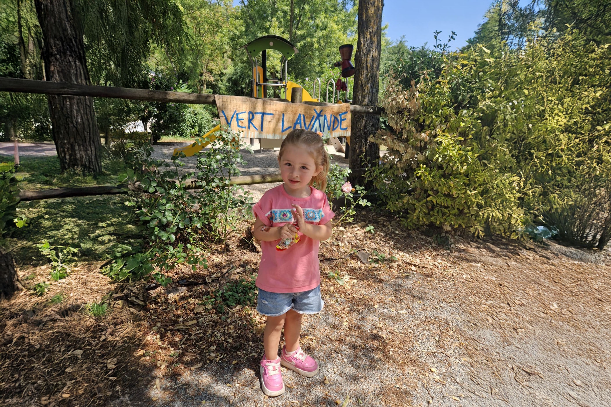 Camping Vert Lavande